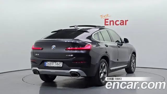 BMW X4 2022 — фото 2