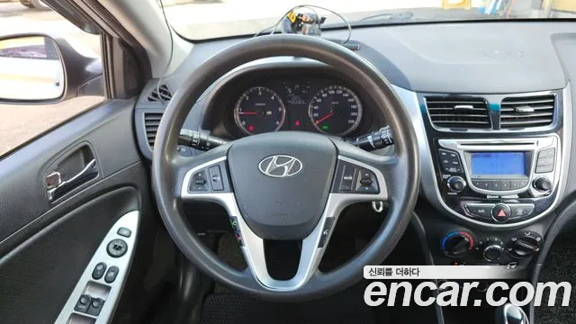 Hyundai Accent 2013 — фото 13