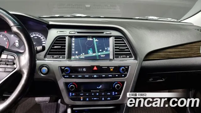 Hyundai Sonata 2016 — фото 15