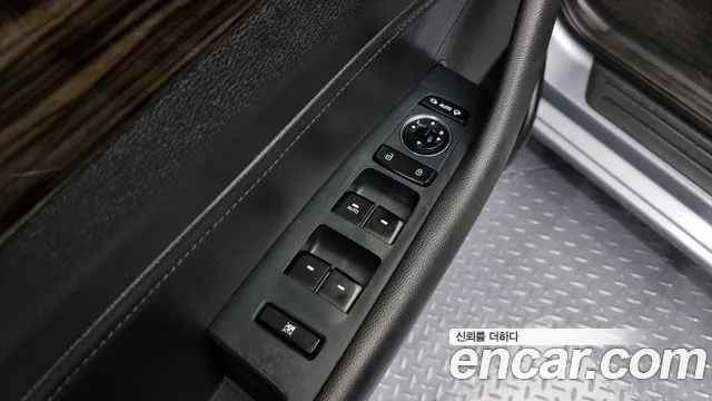 Hyundai Sonata 2016 — фото 19