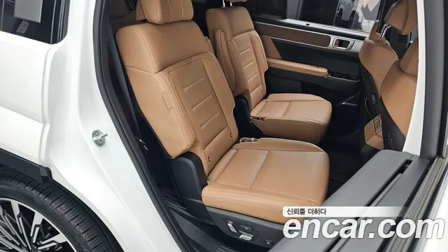 Hyundai Santafe 2024 — фото 10