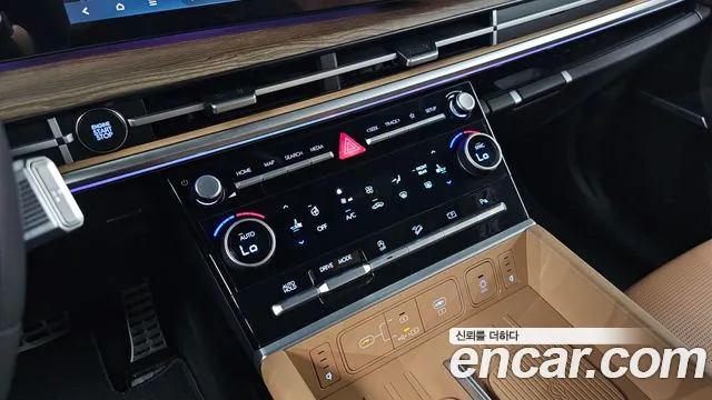 Hyundai Santafe 2024 — фото 16