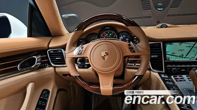 Porsche Panamera 2014 — фото 13