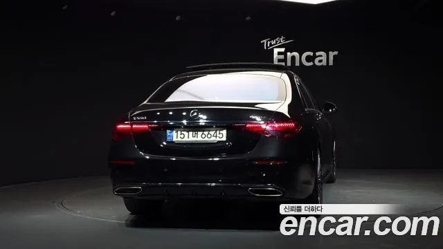 Mercedes-Benz S-Class 2023 — фото 4