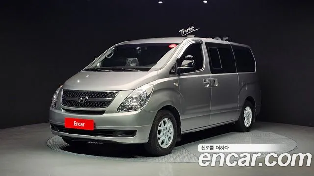 Hyundai Starex 2011 — фото 1
