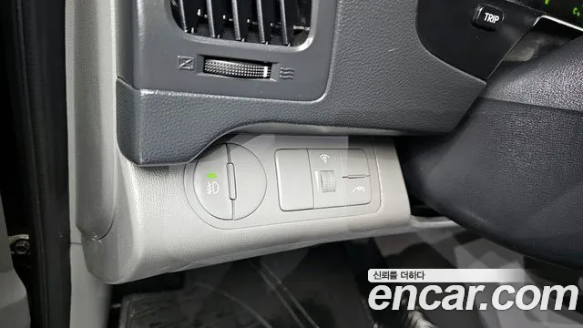 Hyundai Starex 2013 — фото 14