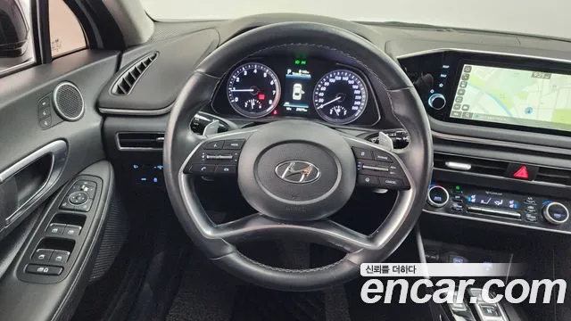 Hyundai Sonata 2022 — фото 13
