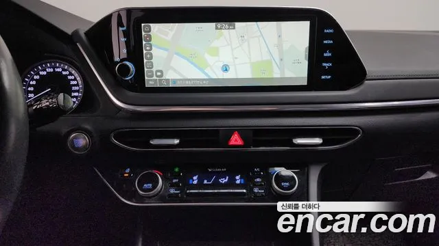Hyundai Sonata 2022 — фото 15