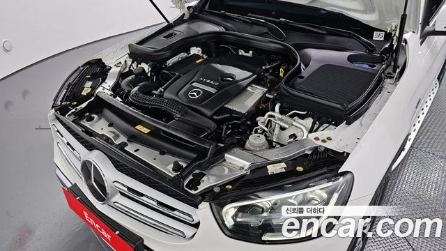 Mercedes-Benz GLC-Class 2021 — фото 6