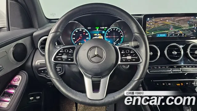 Mercedes-Benz GLC-Class 2021 — фото 16