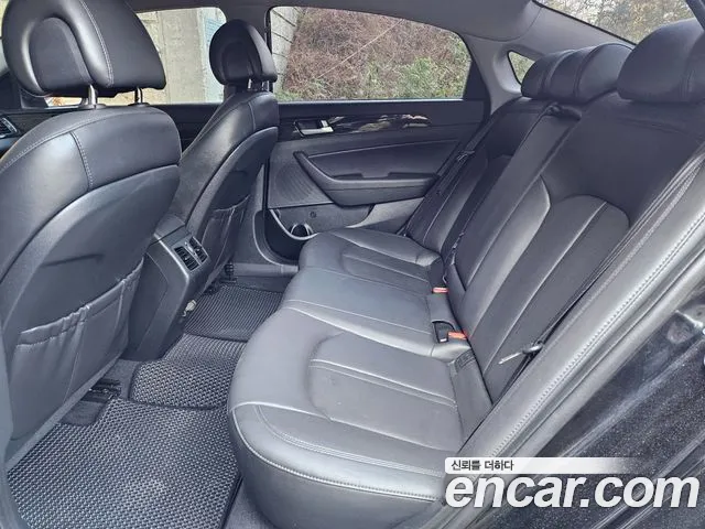Hyundai Sonata 2016 — фото 17