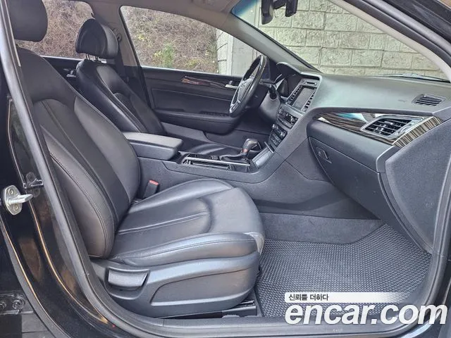 Hyundai Sonata 2016 — фото 19