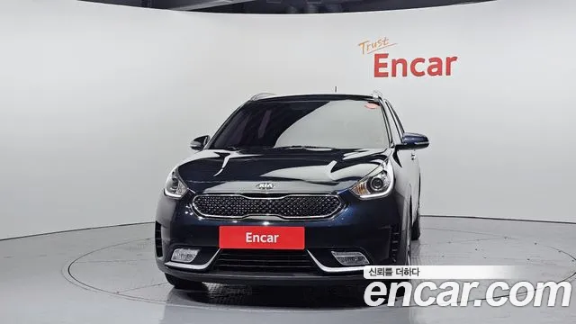Kia Niro 2017 — фото 3