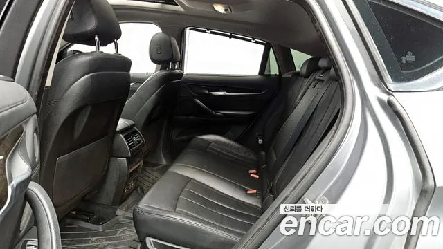 BMW X6 2015 — фото 11