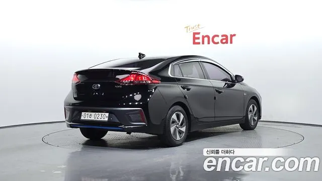 Hyundai Ioniq 2016 — фото 2