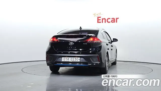 Hyundai Ioniq 2016 — фото 4