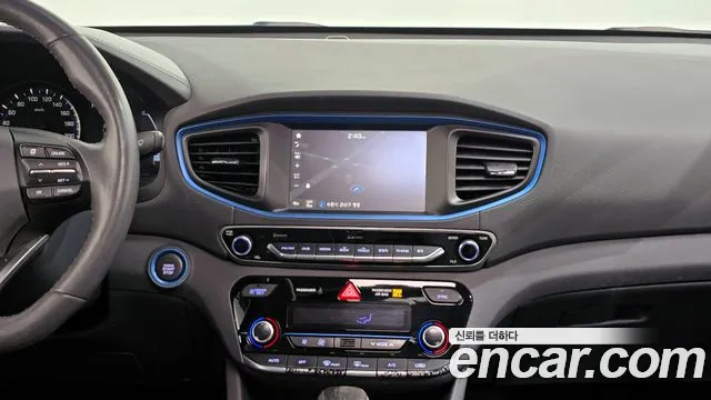 Hyundai Ioniq 2016 — фото 14