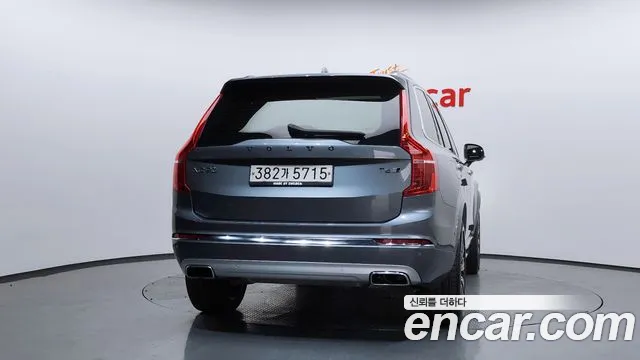 Volvo XC90 2020 — фото 4