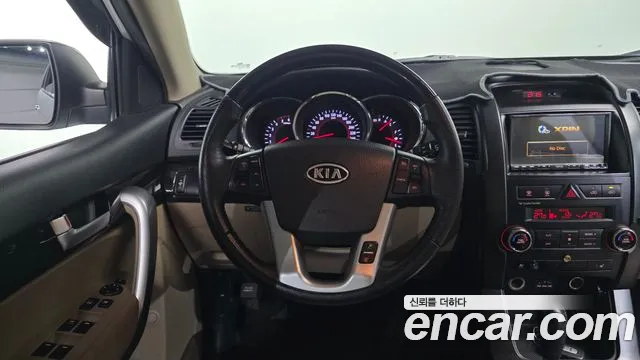 Kia Sorento 2010 — фото 13