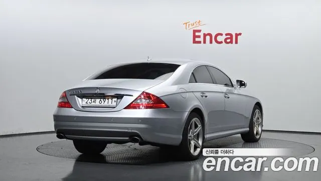 Mercedes-Benz CLS-Class 2010 — фото 2