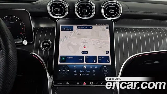 Mercedes-Benz GLC-Class 2025 — фото 14