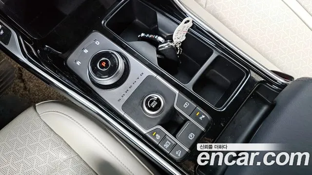 Kia Sorento 2022 — фото 9