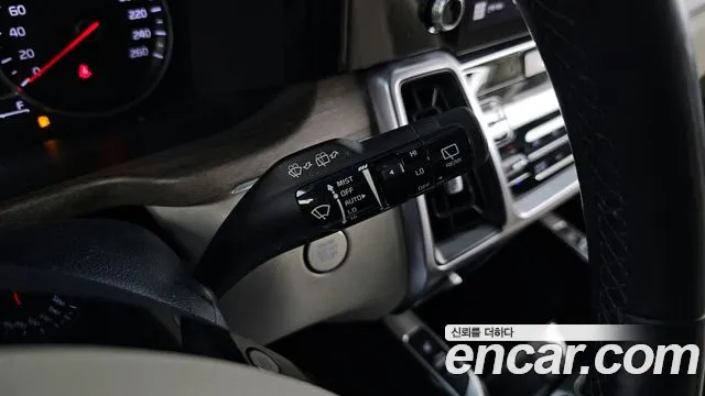 Kia Sorento 2022 — фото 17