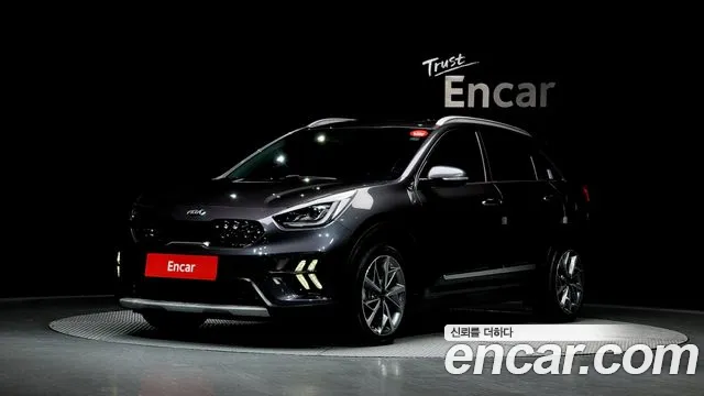 Kia Niro 2020 — фото 1