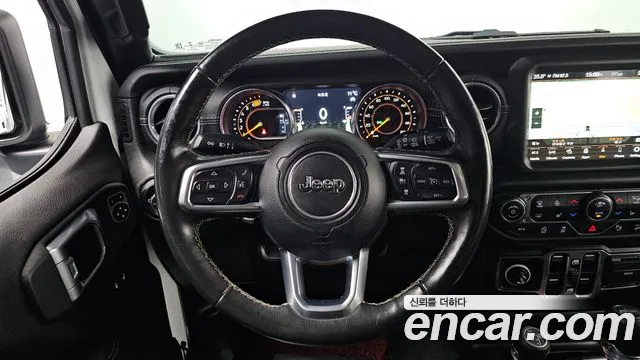 Jeep Wrangler 2019 — фото 13