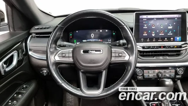Jeep Compass 2022 — фото 13