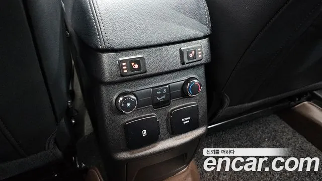 Ford Explorer 2018 — фото 18