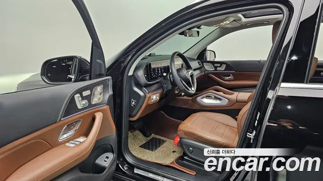 Mercedes-Benz GLE-Class 2025 — фото 11