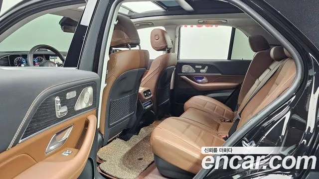 Mercedes-Benz GLE-Class 2025 — фото 12