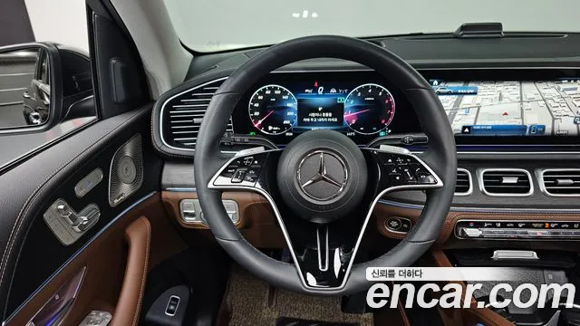 Mercedes-Benz GLE-Class 2025 — фото 13