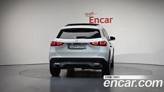Mercedes-Benz GLA-Class 2021 — фото 3