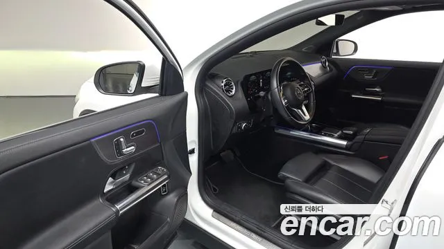 Mercedes-Benz GLA-Class 2021 — фото 10