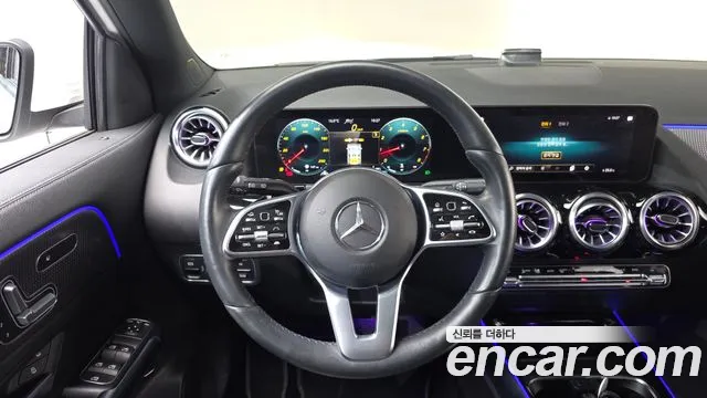 Mercedes-Benz GLA-Class 2021 — фото 12