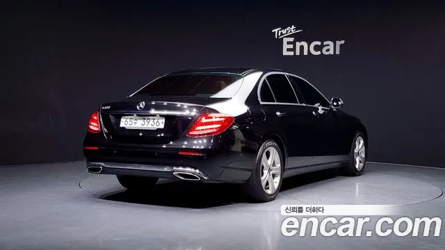 Mercedes-Benz E-Class 2018 — фото 2