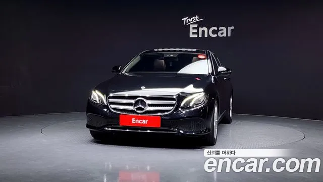 Mercedes-Benz E-Class 2018 — фото 3