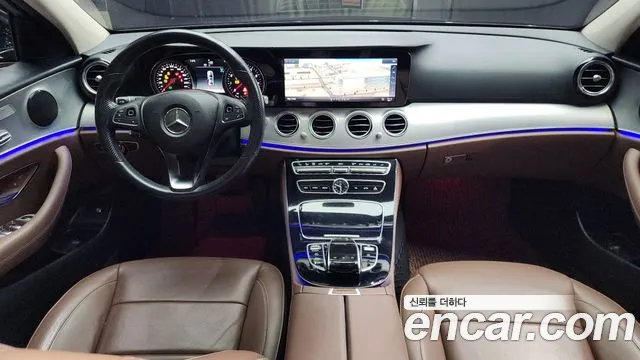 Mercedes-Benz E-Class 2018 — фото 7