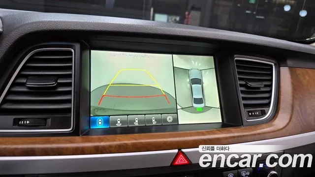 Hyundai Genesis 2015 — фото 16