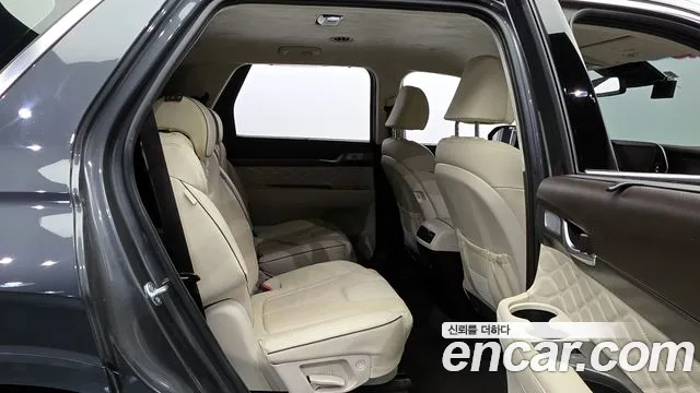 Hyundai Palisade 2022 — фото 12
