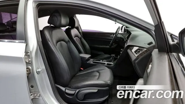 Hyundai Sonata 2015 — фото 10