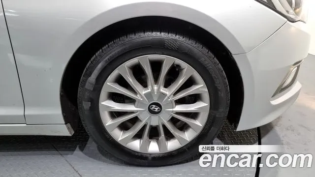 Hyundai Sonata 2015 — фото 12