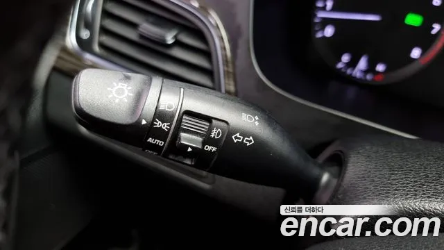 Hyundai Sonata 2015 — фото 13