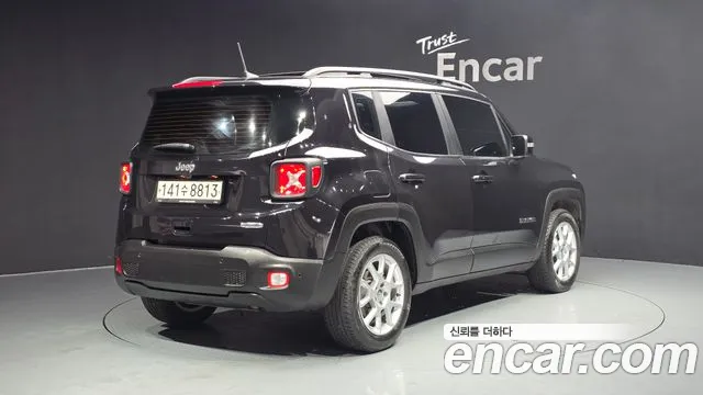Jeep Renegade 2020 — фото 2