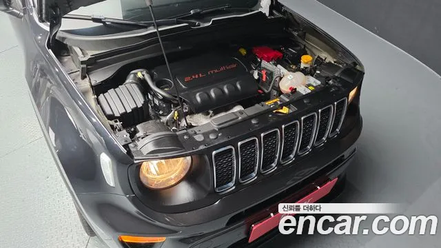 Jeep Renegade 2020 — фото 6