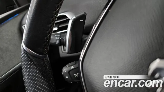 Peugeot 5008 2021 — фото 19