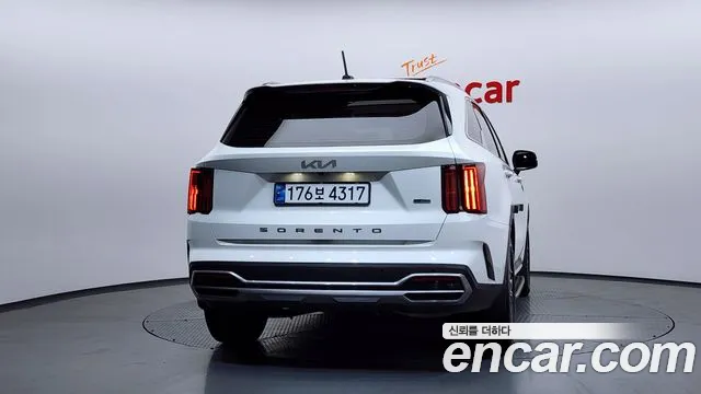 Kia Sorento 2022 — фото 4