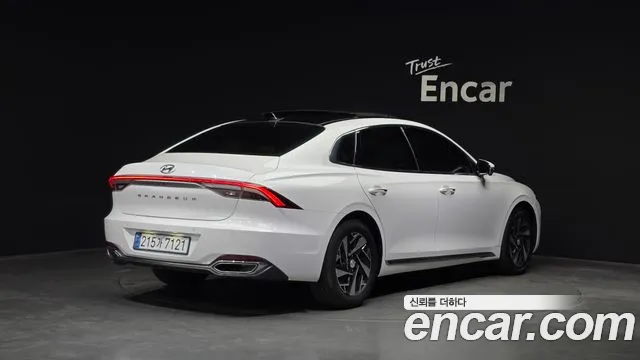 Hyundai Grandeur 2022 — фото 2